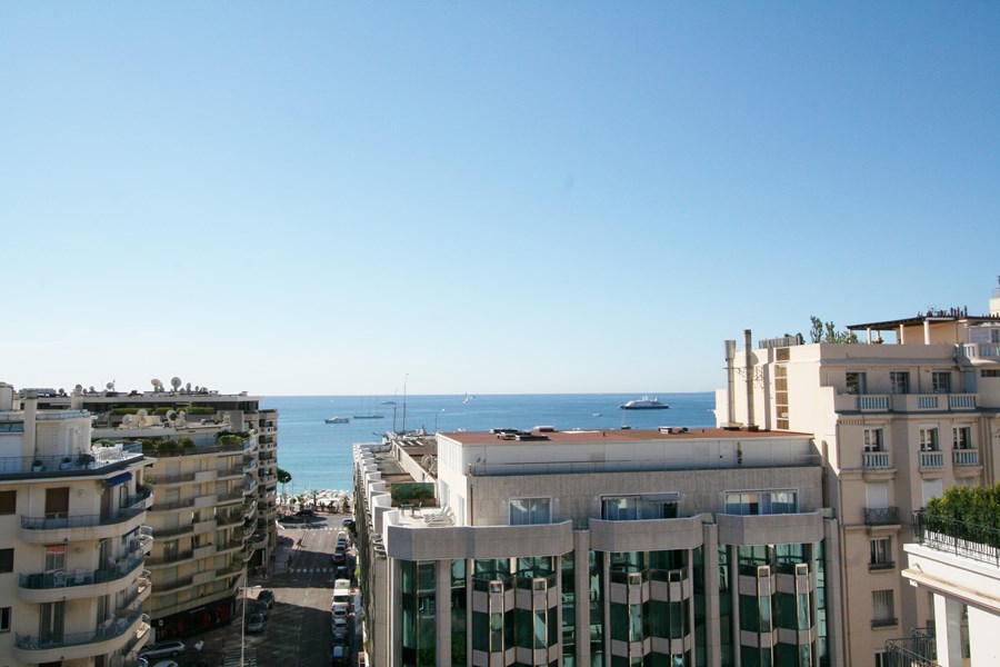 For rent Armenonville M Cannes ( Three bedroom )